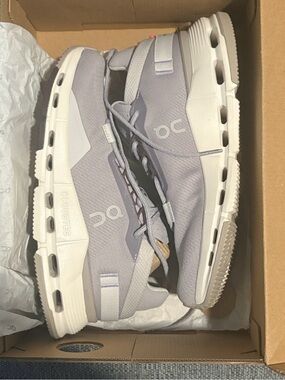 On Running Women’s Cloudtec Lightweight Grey Running Shoes